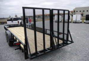 LANDSCAPING TRAILER WITH SPLIT RAMPS & BUILT IN KICKERS